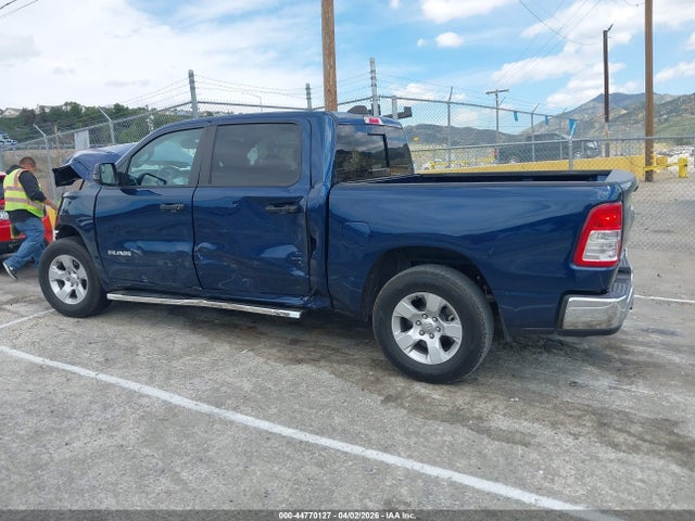 Продаж на аукціоні авто 2024 Ram 1500 Big Horn  4x4 5'7 Box, vin: 1C6RRFFG6RN109462, номер лоту: 44770127