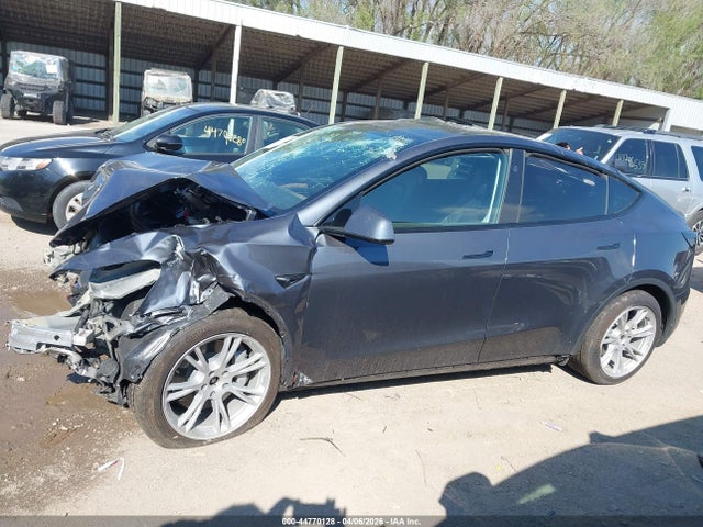 Продаж на аукціоні авто 2023 Tesla Model Y Awd/long Range Dual Motor All-wheel Drive, vin: 7SAYGDEE9PF872184, номер лоту: 44770128