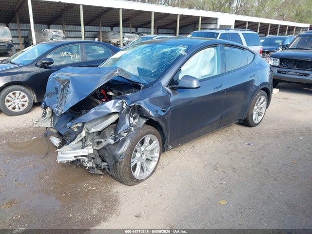 Продаж на аукціоні авто 2023 Tesla Model Y Awd/long Range Dual Motor All-wheel Drive, vin: 7SAYGDEE9PF872184, номер лоту: 44770128
