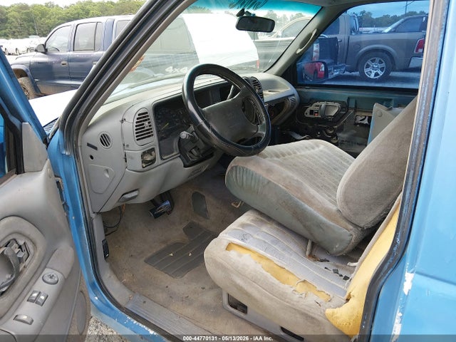 1995 Gmc Sierra C1500 მანქანა იყიდება აუქციონზე, vin: 2GTEC19KXS1502299, აუქციონის ნომერი: 44770131