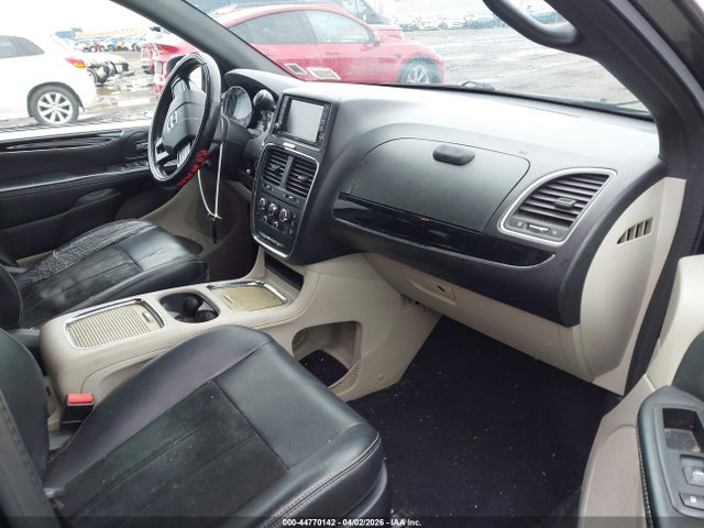 44770142 :رقم المزاد ، 2C4RDGCG8HR616706 vin ، 2017 Dodge Grand Caravan Sxt مزاد بيع