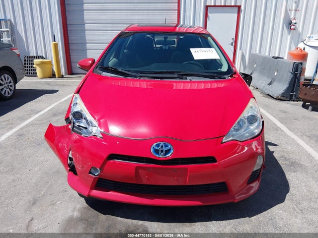 JTDKDTB34E1073234 Toyota Prius C Three