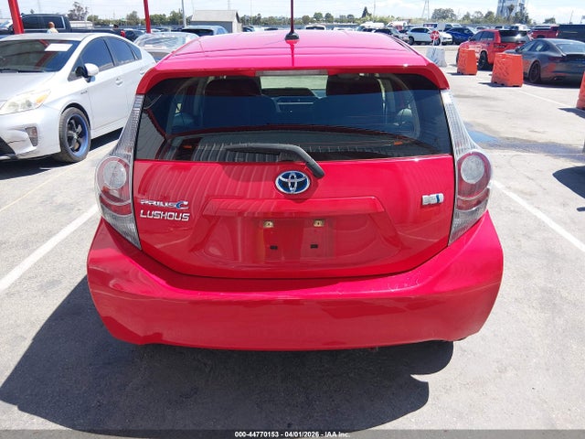 JTDKDTB34E1073234 Toyota Prius C Three