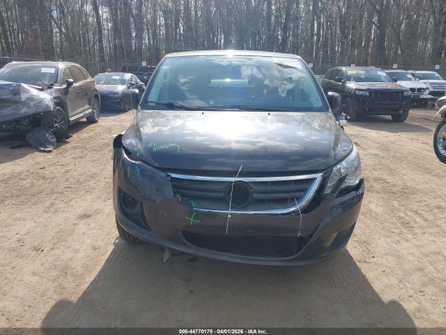 44770170 :رقم المزاد ، 2V4RW4DG0BR766894 vin ، 2011 Volkswagen Routan S مزاد بيع