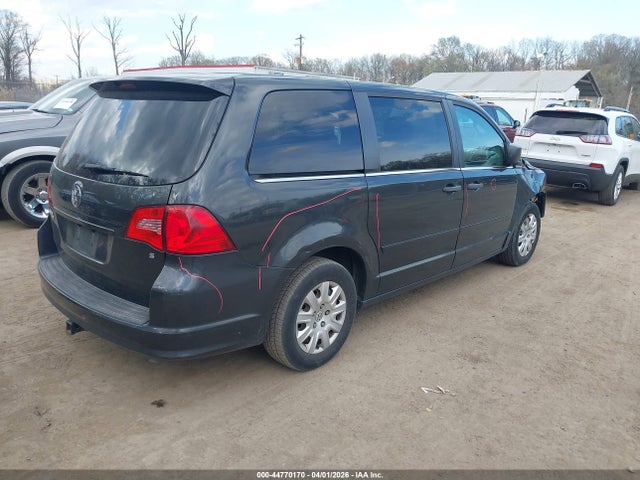 44770170 :رقم المزاد ، 2V4RW4DG0BR766894 vin ، 2011 Volkswagen Routan S مزاد بيع