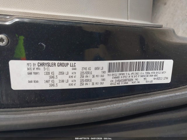 44770170 :رقم المزاد ، 2V4RW4DG0BR766894 vin ، 2011 Volkswagen Routan S مزاد بيع