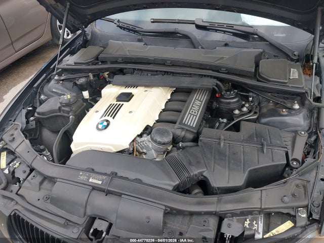 44770226 :رقم المزاد ، WBAVB13526KX64701 vin ، 2006 Bmw 325i مزاد بيع