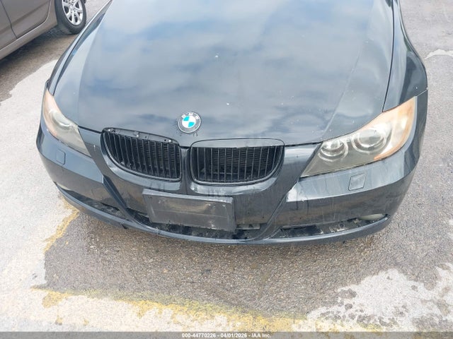 44770226 :رقم المزاد ، WBAVB13526KX64701 vin ، 2006 Bmw 325i مزاد بيع
