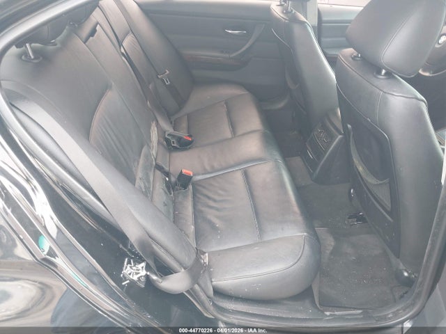 44770226 :رقم المزاد ، WBAVB13526KX64701 vin ، 2006 Bmw 325i مزاد بيع