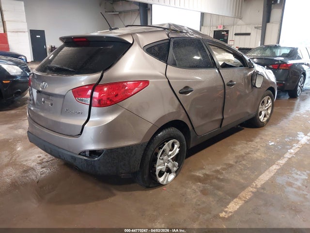 44770247 :رقم المزاد ، KM8JT3AB2BU198620 vin ، 2011 Hyundai Tucson Gl مزاد بيع