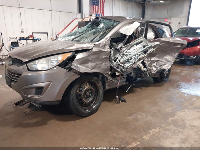 44770247 :رقم المزاد ، KM8JT3AB2BU198620 vin ، 2011 Hyundai Tucson Gl مزاد بيع