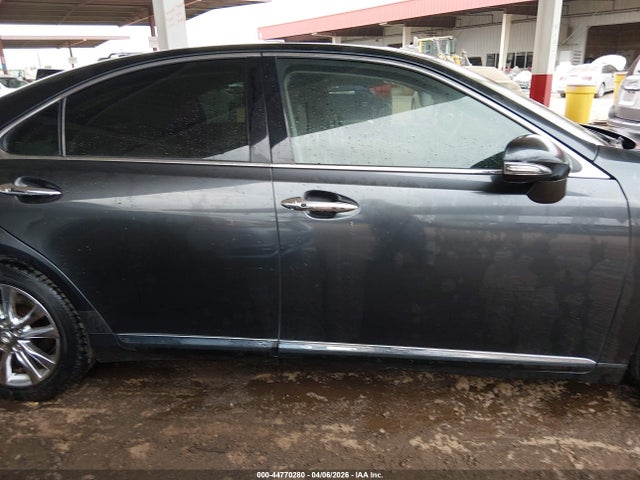 44770280 :رقم المزاد ، JTHBK1EG8B2432937 vin ، 2011 Lexus Es 350 مزاد بيع