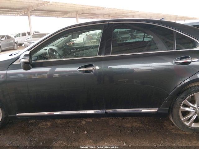 44770280 :رقم المزاد ، JTHBK1EG8B2432937 vin ، 2011 Lexus Es 350 مزاد بيع