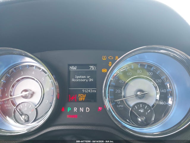 44770290 :رقم المزاد ، 2C3CA6CT5BH549764 vin ، 2011 Chrysler 300c مزاد بيع