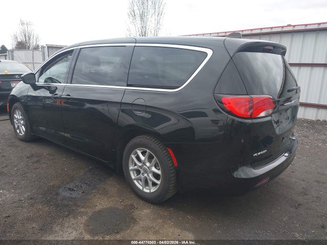 2024 CHRYSLER VOYAGER 2C4RC1CG9RR100775 Photo 2