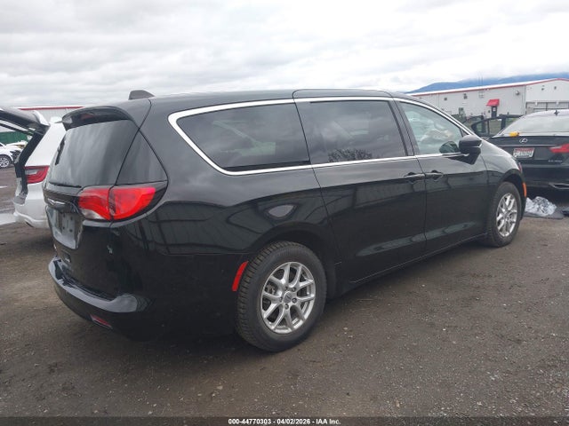 2024 CHRYSLER VOYAGER 2C4RC1CG9RR100775 Photo 3