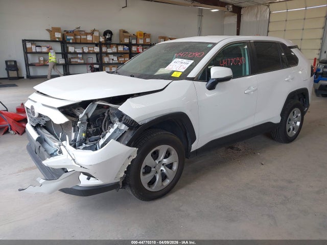 Toyota RAV4 LE 2022 2T3G1RFV0NW260873 Image 2