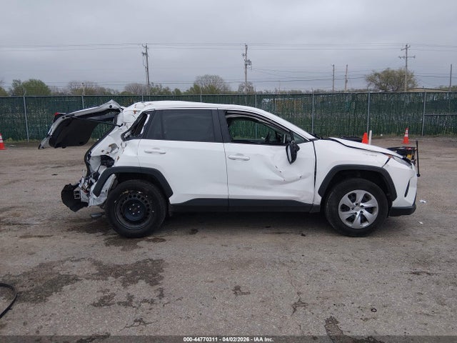 2T3G1RFV2PW347502 Toyota RAV4 LE