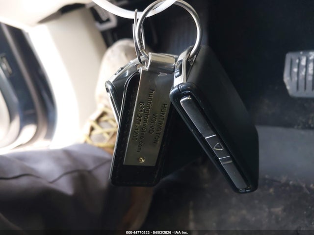 2019 VOLVO S60 7JRA22TK0KG011731 Photo 10