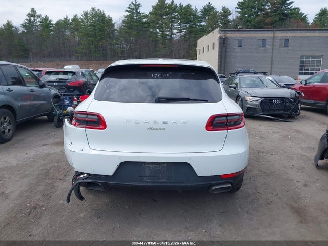 Porsche Macan 2017 WP1AA2A5XHLB05855 Image 17
