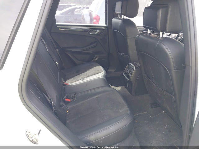 Porsche Macan 2017 WP1AA2A5XHLB05855 Image 8
