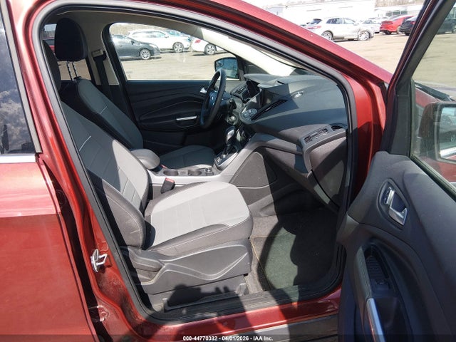 1FMCU0GX8EUA65730 Ford ESCAPE SE