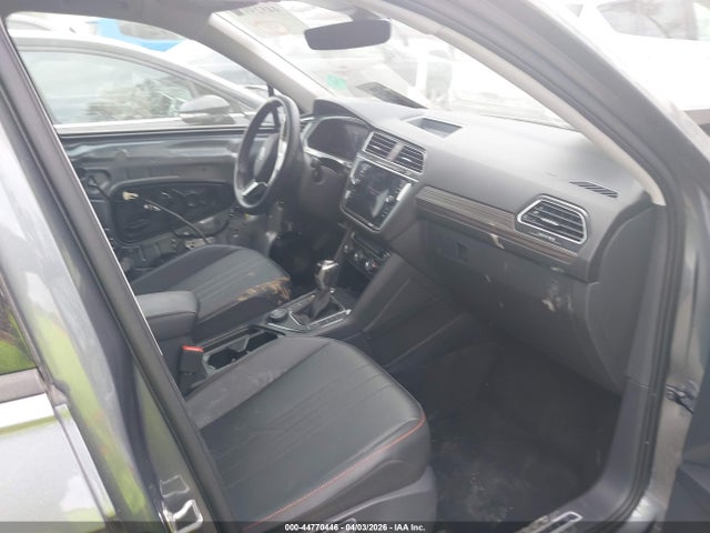 Продаж на аукціоні авто 2024 Volkswagen Tiguan 2.0t Wolfsburg Edition, vin: 3VV5B7AX8RM210572, номер лоту: 44770446