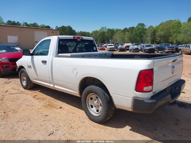 2014 RAM 1500 3C6JR6DG4EG316225 Photo 2