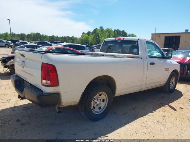 2014 RAM 1500 3C6JR6DG4EG316225 Photo 3