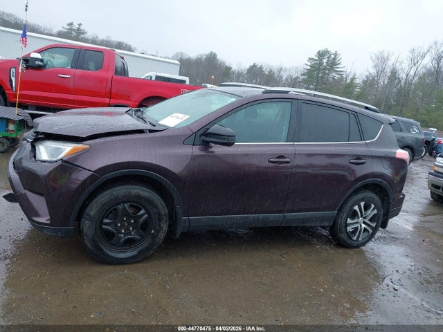 Toyota RAV4 LE 2017 2T3BFREV3HW560831 Image 14