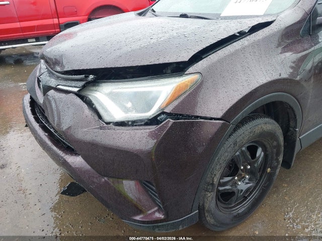 Toyota RAV4 LE 2017 2T3BFREV3HW560831 Image 17