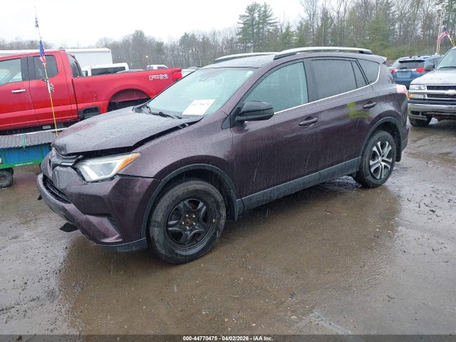 Toyota RAV4 LE 2017 2T3BFREV3HW560831 Image 2