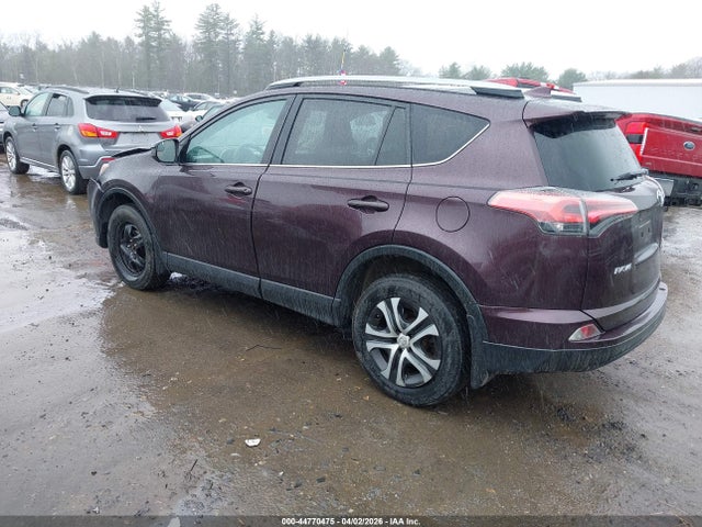 Toyota RAV4 LE 2017 2T3BFREV3HW560831 Image 3