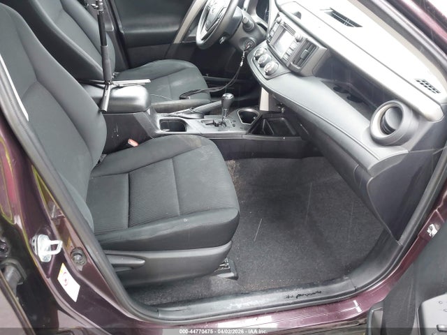 Toyota RAV4 LE 2017 2T3BFREV3HW560831 Image 5