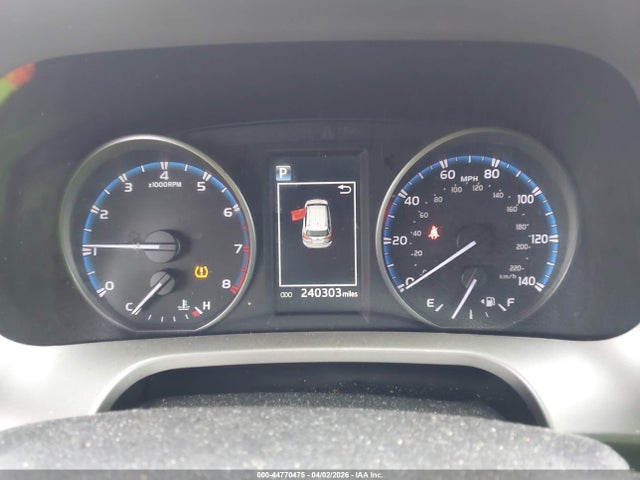 Toyota RAV4 LE 2017 2T3BFREV3HW560831 Image 7
