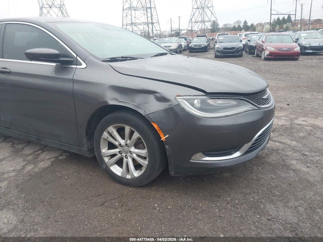 44770488 :رقم المزاد ، 1C3CCCAB8FN663791 vin ، 2015 Chrysler 200 Limited مزاد بيع