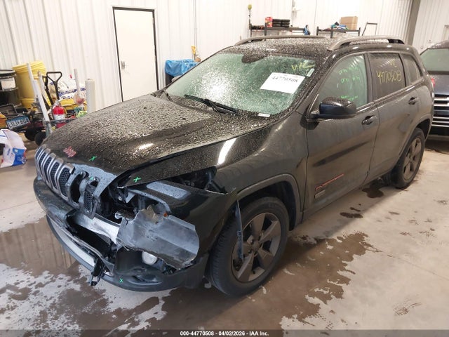 1C4PJMCS2HW546517 Jeep Cherokee 75th Anniversary Edition 4x4