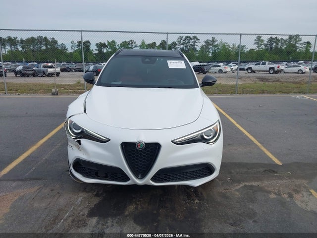 44770538 :رقم المزاد ، ZASPAKBN6N7D42252 vin ، 2022 Alfa Romeo Stelvio Veloce Ti Awd مزاد بيع