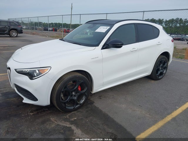 44770538 :رقم المزاد ، ZASPAKBN6N7D42252 vin ، 2022 Alfa Romeo Stelvio Veloce Ti Awd مزاد بيع