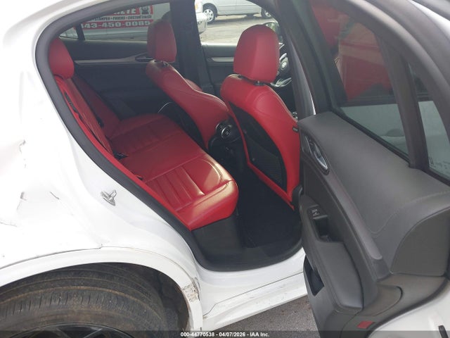 44770538 :رقم المزاد ، ZASPAKBN6N7D42252 vin ، 2022 Alfa Romeo Stelvio Veloce Ti Awd مزاد بيع