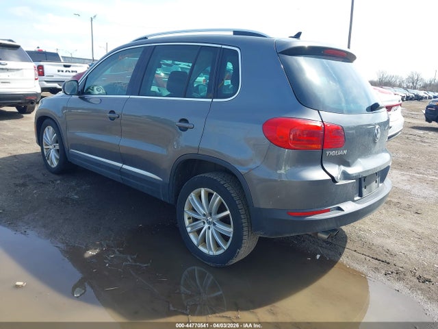 2014 VOLKSWAGEN TIGUAN WVGAV3AX2EW563456 Photo 2