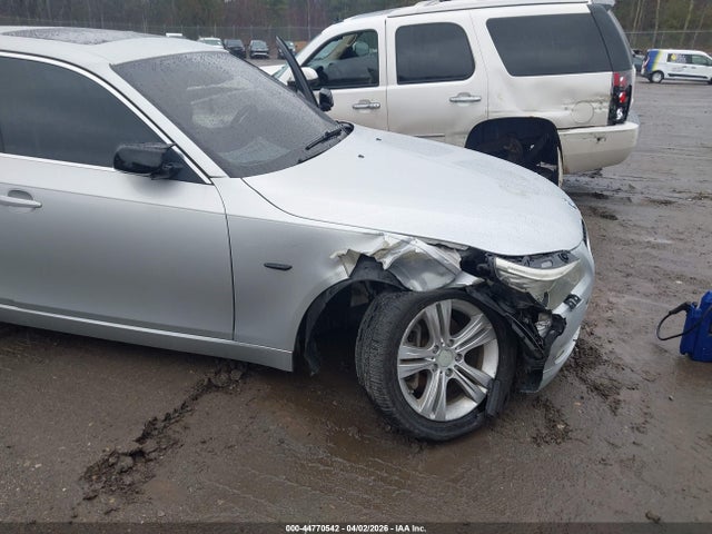 44770542 :رقم المزاد ، WBANV13568C150092 vin ، 2008 Bmw 528xi مزاد بيع