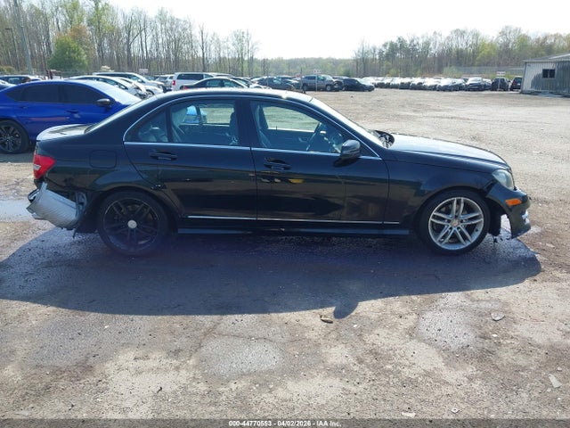 Aukcja sprzedaży 2012 Mercedes-benz C 300 Sport 4matic, vin: WDDGF8BB4CR193222, numer aukcji: 44770553