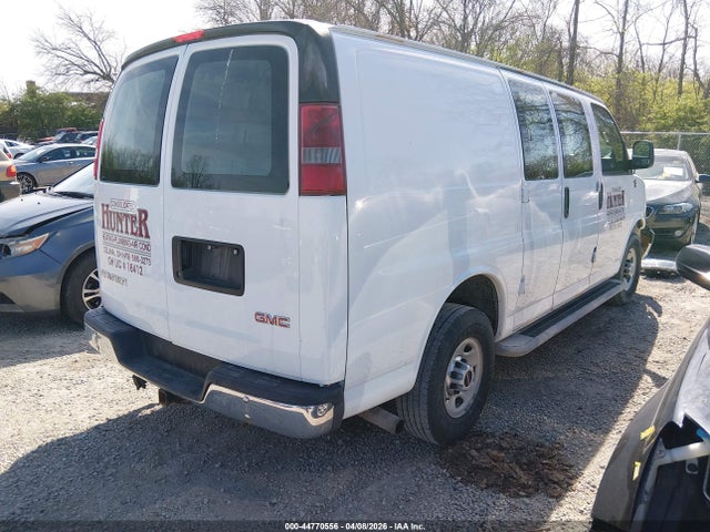 2017 GMC SAVANA 2500 1GTW7AFF5H1904097 Photo 3