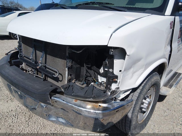 2017 GMC SAVANA 2500 1GTW7AFF5H1904097 Photo 5