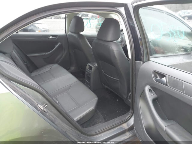 44770580 :رقم المزاد ، 3VWDP7AJ2CM408592 vin ، 2012 Volkswagen Jetta 2.5l Se مزاد بيع