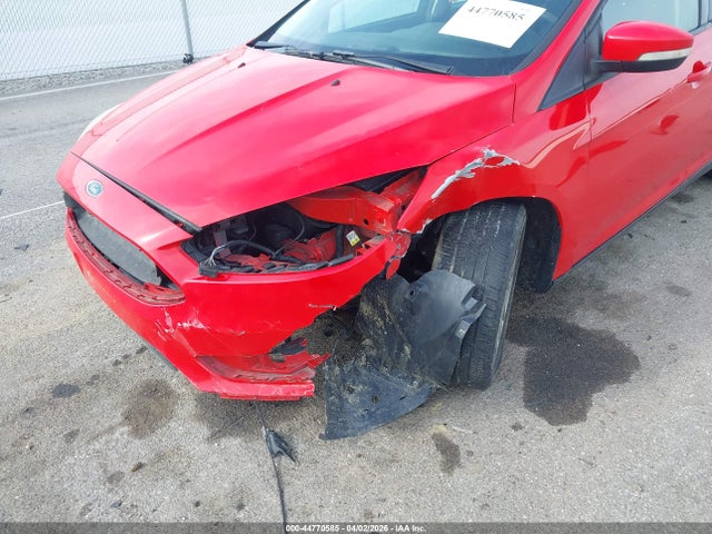 Продажа на аукционе авто 2015 Ford Focus Se, vin: 1FADP3F28FL340050, номер лота: 44770585