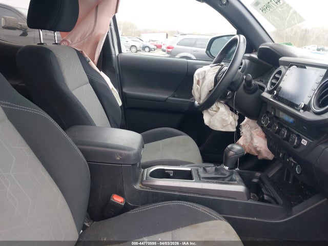 Aukcja sprzedaży 2022 Toyota Tacoma Trd Sport, vin: 3TYCZ5AN9NT100908, numer aukcji: 44770595