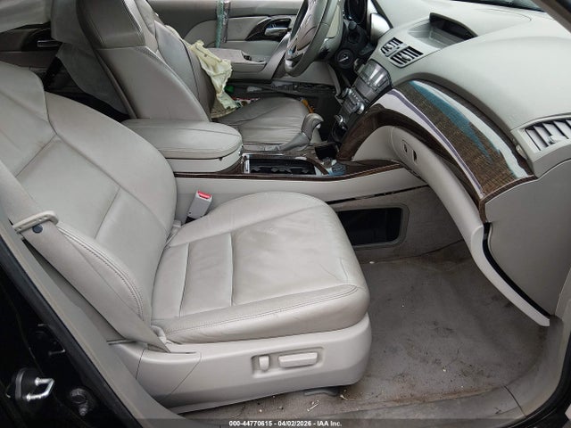 44770615 :رقم المزاد ، 2HNYD2H29DH521934 vin ، 2013 Acura Mdx مزاد بيع