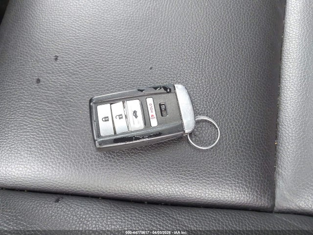 44770617 :رقم المزاد ، 19UUB1F33FA003613 vin ، 2015 Acura Tlx مزاد بيع